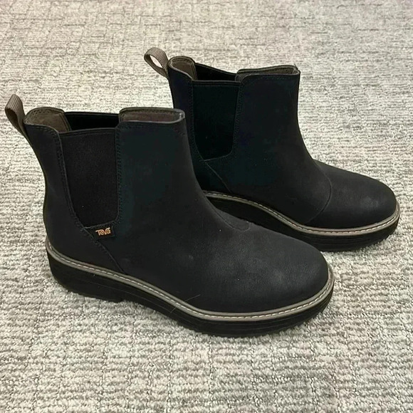 Teva Shoes - Teva Midform Water Repellent Chelsea Boot